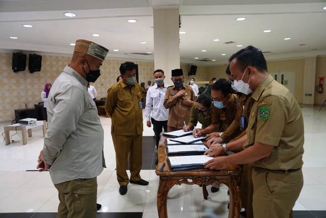 Lantik Pejabat Administrator, Pengawas Dan Fungsional, Bupati: Hal Ini ...