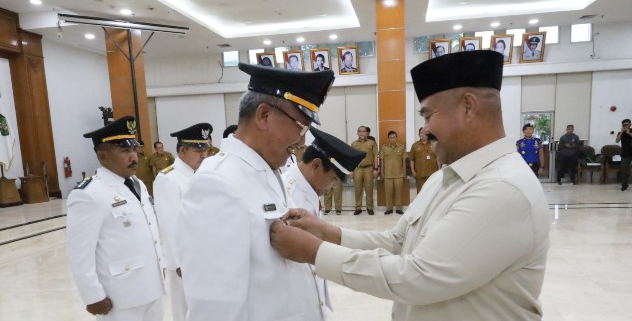 Lantik Pejabat Administrator Dan Pengawas, Bupati: Ini Merupakan ...